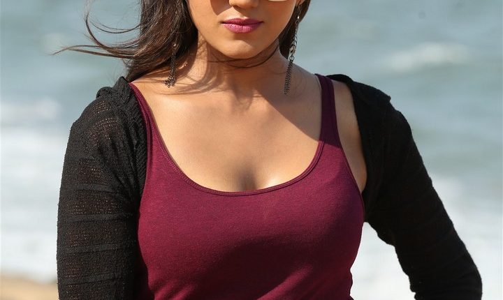 Actress Shalu Stills (4)
