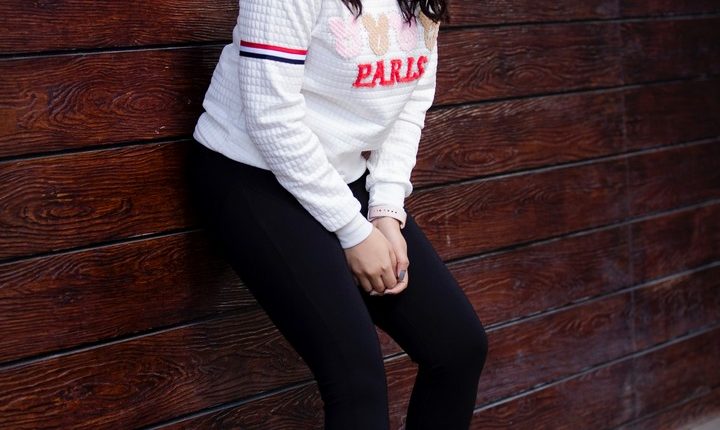 Srushti Dange (1)
