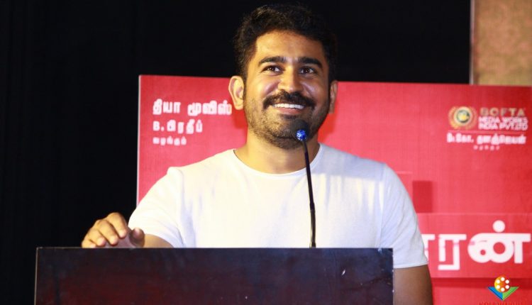 Kolaigaran (8)