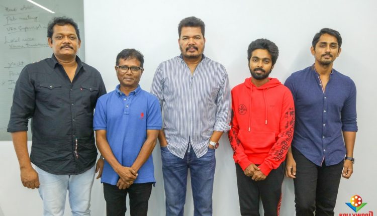 Sivappu Manjal Pachai (4)