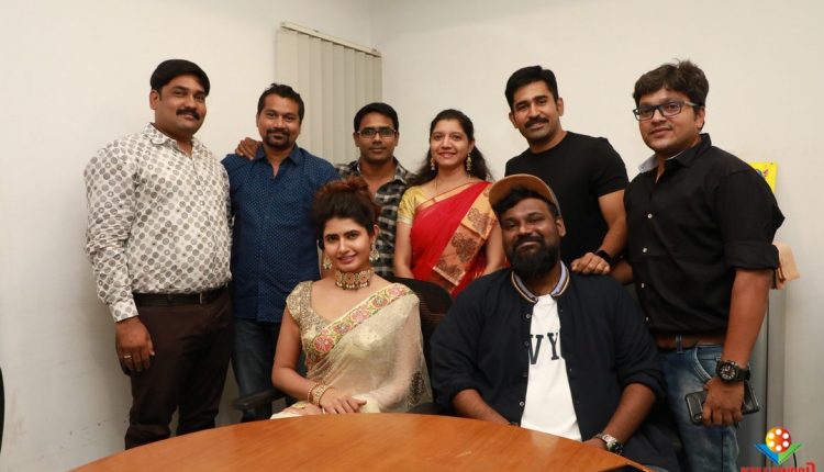 Kolaigaran Thanks Meet (3)