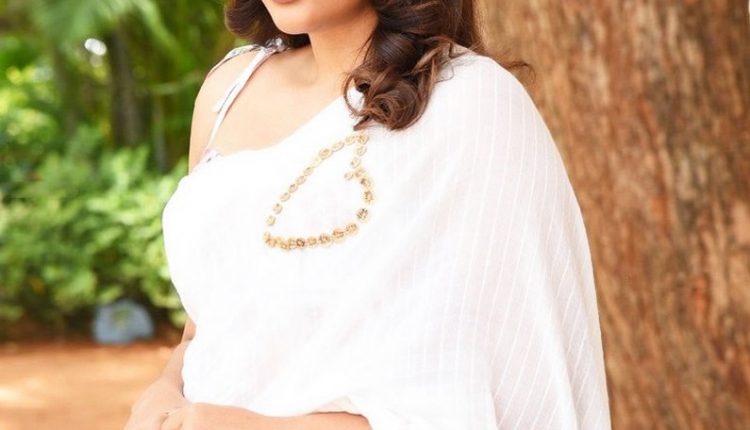 Nandita Swetha (4)