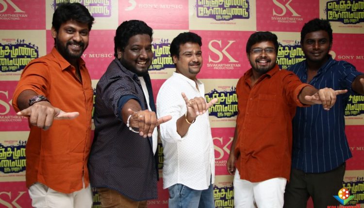 Nenjamundu Nermaiyundu Odu Raja (1)