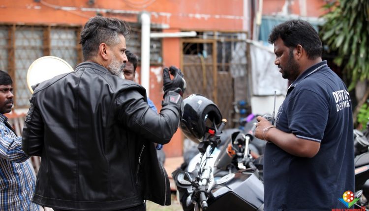 Kadaram Kondan (2)