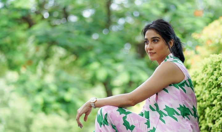 Regina Cassandra Stills (2)