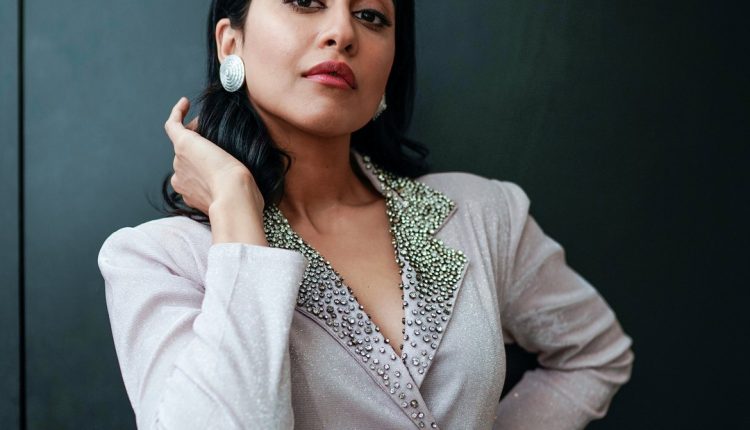 Regina Cassandra Stills (8)
