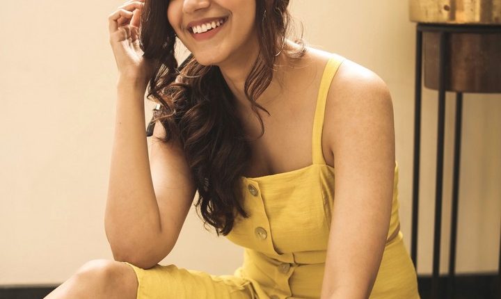 Ritu Varma (1)