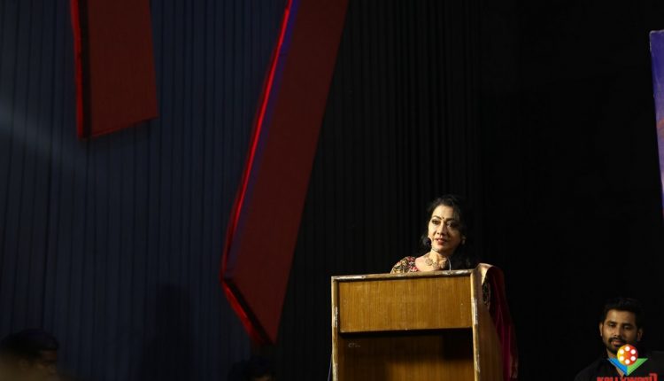 100 Percent Kadhal Press Meet (9)