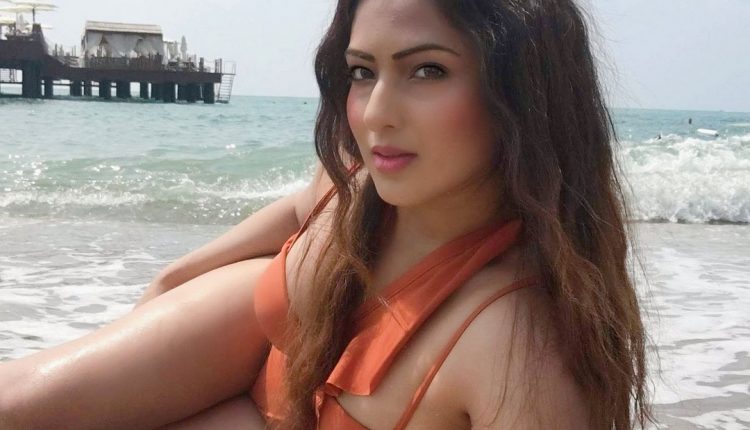 Nikesha Patel (2)